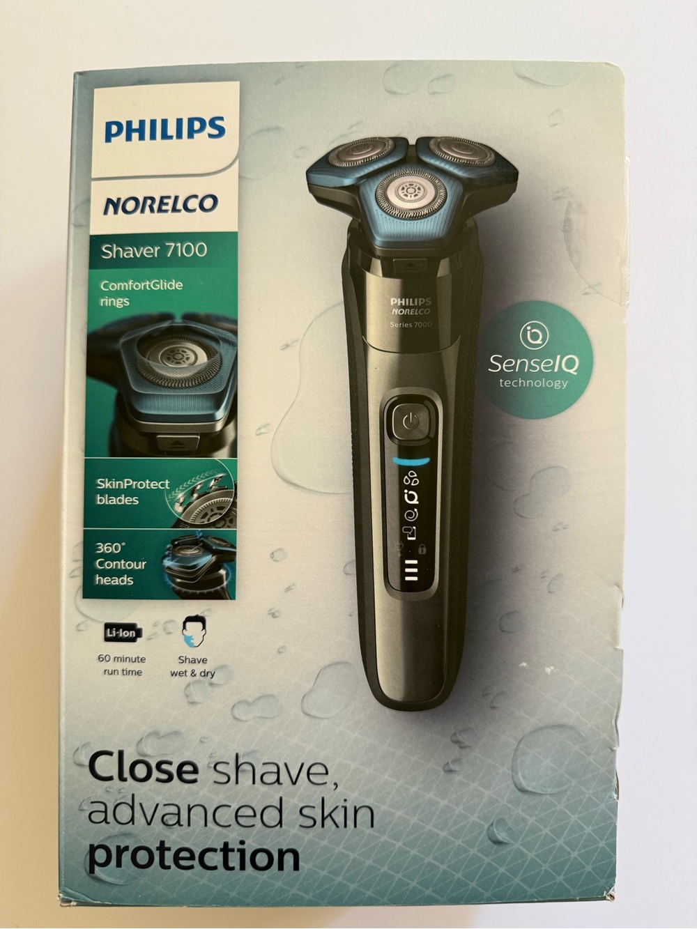 Philips Norelco Shaver 7100 - Black and Blue Accents